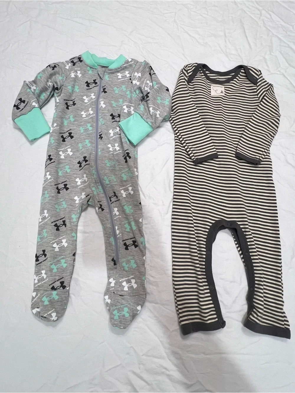 2 pc Lot Under Armour Gray & Mint Burts Bees Gray White Str One-Piece 6-9 months